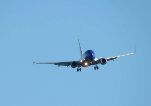 33 Crosswind Approaches – Plane Spotting Charleston